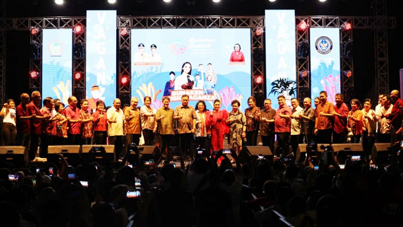 Bunaken Music Vaganza Sukses Digelar di Kawasan Pohon Kasih, Gubernur Olly: Jaga Kerukunan