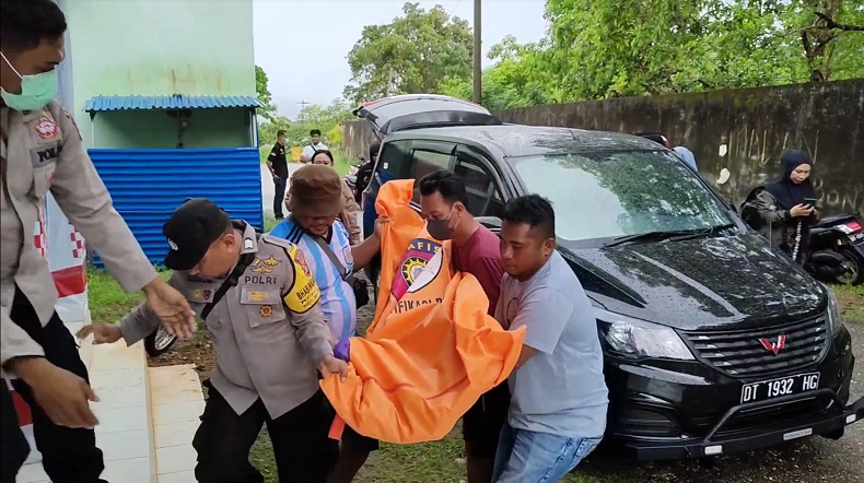 title Pekerja Hiburan Malam di Baubau Ditemukan Tewas Gantung Diri, Diduga gegara Utang Pekerja Hiburan Malam di Baubau Ditemukan Tewas Gantung Diri, Diduga gegara Utang
