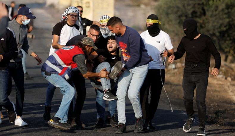 Pemukim Israel Bunuh Pria Palestina, Bakar Rumah dan Mobil Warga di Tepi Barat