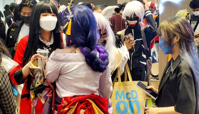 Keseruan Pesta Halloween Pakai Kostum Anime - Bagian 4