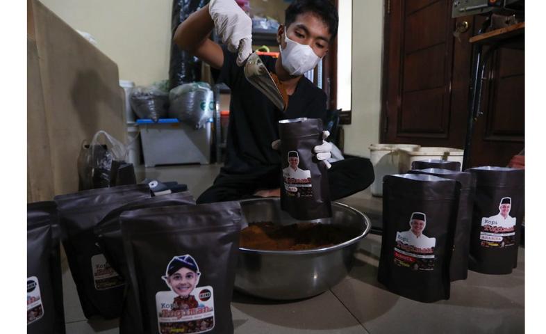  Pasang Wajah Ganjar, Kopi Tugiman di Temanggung Ini Banjir Pesanan hingga Kewalahan 