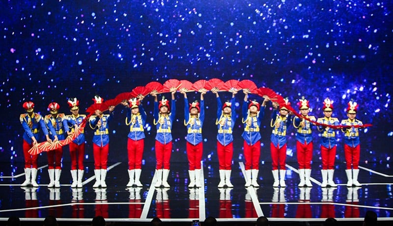 Pasheman’90 Tampil Memukau saat HUT Partai Perindo, Presiden Jokowi Berikan Hormat - Bagian 2