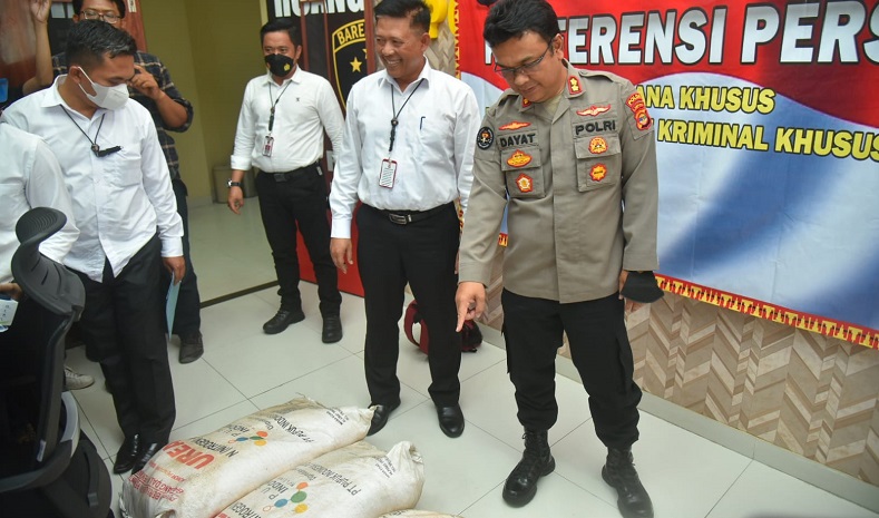 Jual 8,7 Ton Pupuk Subsidi Lewati HET, 2 Pemilik Kios di Lampung Timur Ditangkap