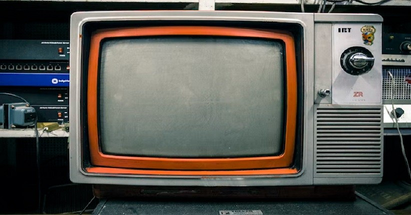 Survei Poltracking: Mayoritas Publik Tak Setuju TV Analog Dimatikan