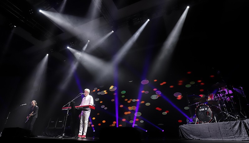 Michael Learns to Rock Nostalgia dengan Para Penggemar - Bagian 3