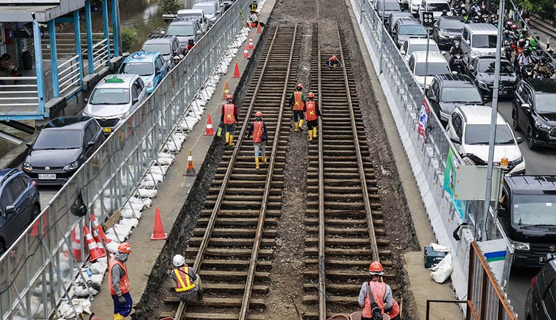 Penemuan Rel Kereta Tertua di Indonesia saat Pembangunan Proyek MRT Fase 2A - Bagian 1