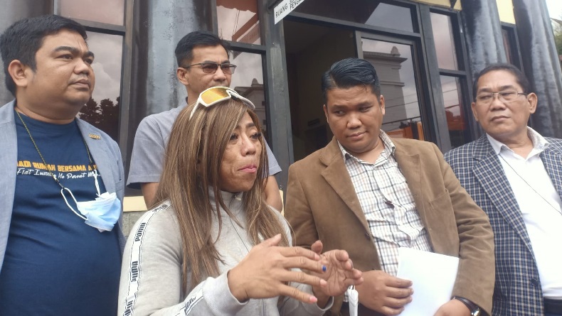 Ini Alasan Anoy Roz Tak Melawan saat Dianiaya Oknum Driver Ojol di Purnawarman Bandung