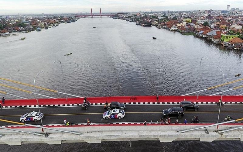 Alur Pelayaran Sungai Musi Alami Pendangkalan, Kapal Lambung Tertentu Tak Bisa Melintas