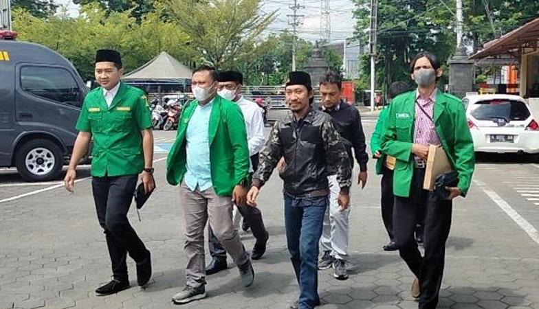  LBH Ansor Kendal Laporkan Faizal Assegaf ke Polisi atas Dugaan Menghina Ketum PBNU