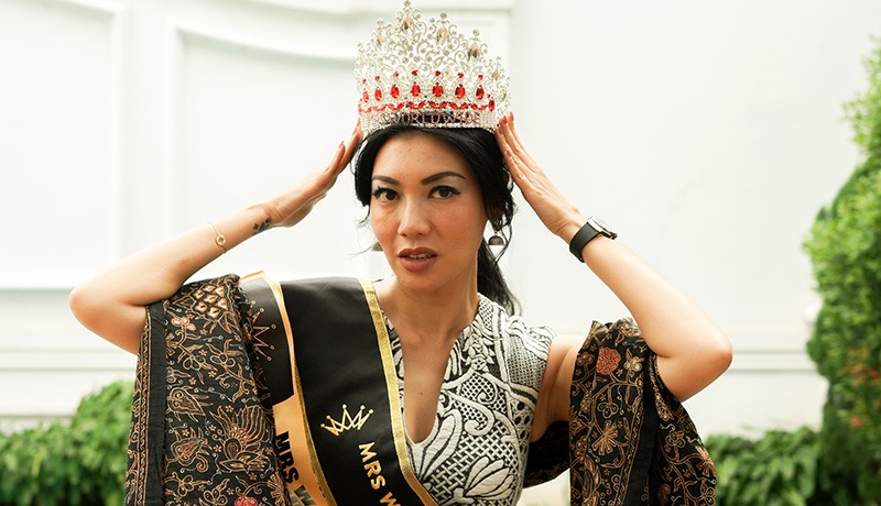 Potret Marlienna Suwito Peraih 3 Kemenangan Mrs Worldwide International 2022 - Bagian 1