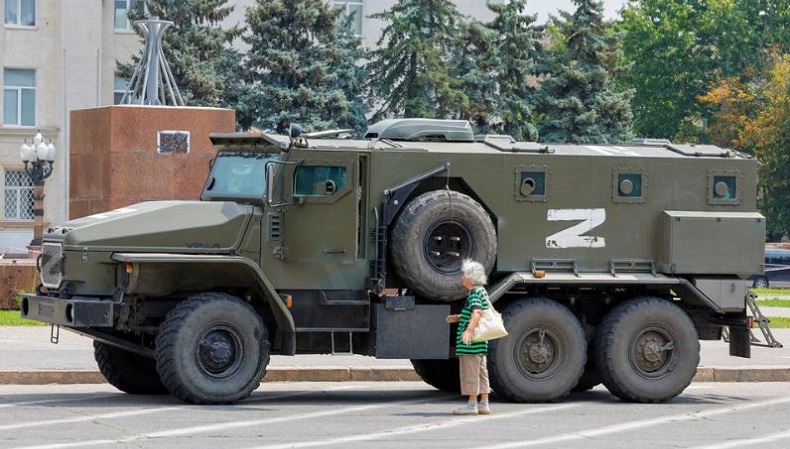  Puluhan Ribu Tentara Rusia Dikerahkan ke Ukraina Timur