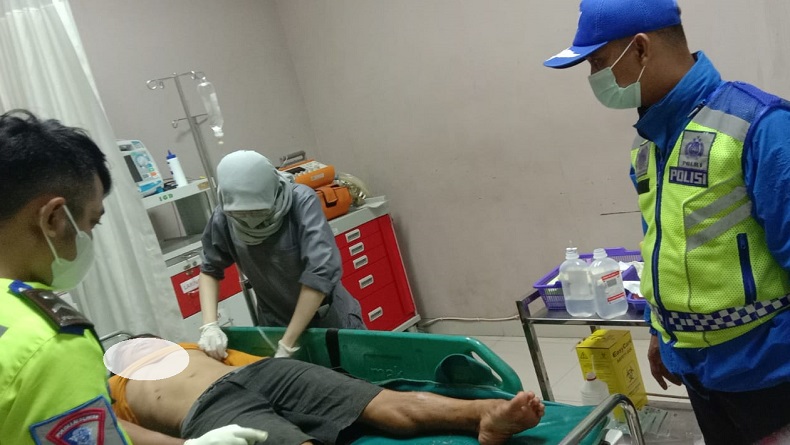 Brak, 2 Motor Tabrakan di Jalan Raya Sukabumi-Bogor, 2 Luka-luka dan 1 Kritis