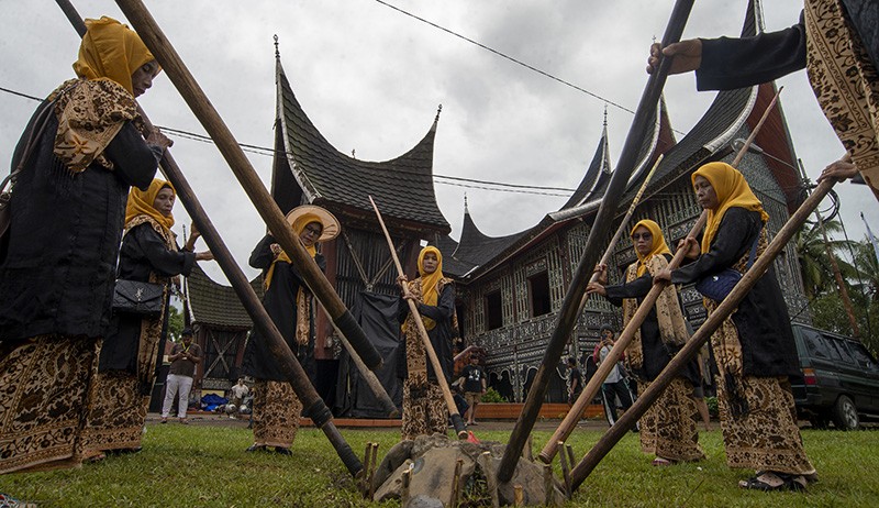 Permainan Alu Katentong Warisan Budaya Matrilineal Minangkabau - Bagian 2
