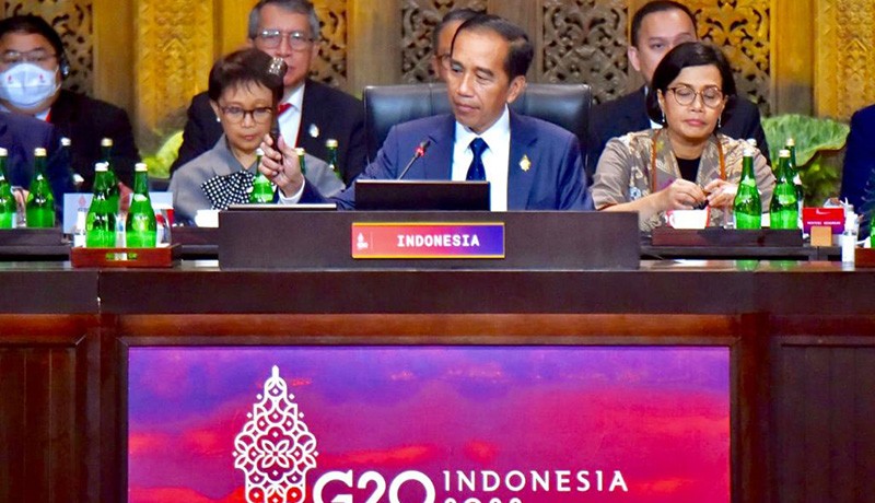 Presiden Jokowi Buka KTT G20 Didampingi 2 Srikandi Indonesia - Bagian 2