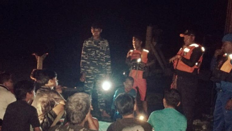 title Kapal Kargo MV Mutia Ladjoni 7 yang Hilang Kontak di Laut Aru Ditemukan, Kru Selamat Kapal Kargo MV Mutia Ladjoni 7 yang Hilang Kontak di Laut Aru Ditemukan, Kru Selamat