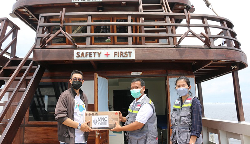 MNC Peduli Berikan Bantuan untuk Rumah Sakit Apung - Bagian 1