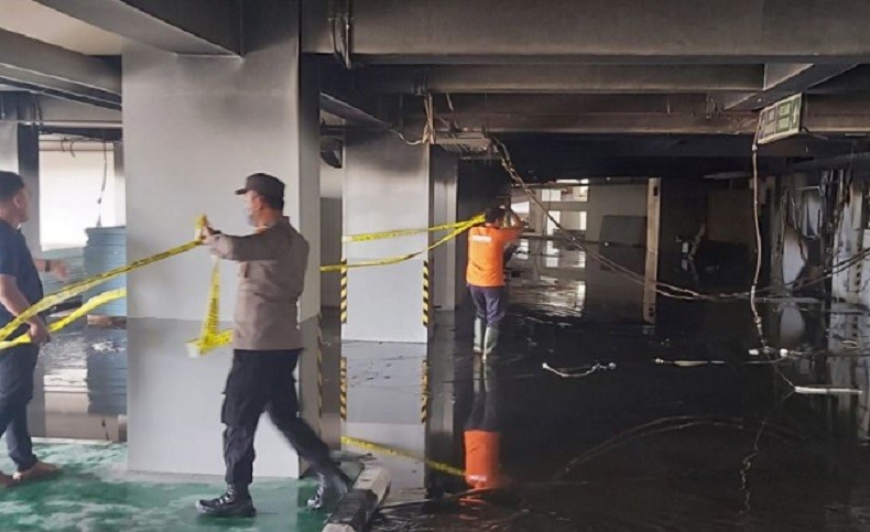 Polisi Olah TKP Kebakaran Lampung City Mall, Hasil Dikirim ke Labfor Palembang