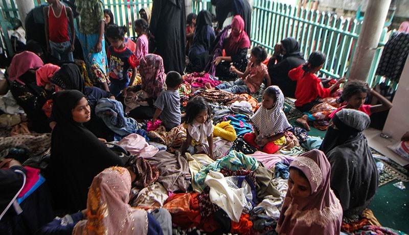 Tambah 179 Jiwa, Pengungsi Rohingya di Gedung Mina Pidie Capai 277 Orang