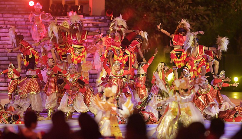 Para Pemimpin Negara Anggota G20 Disuguhkan Kesenian Tradisional Indonesia - Bagian 2