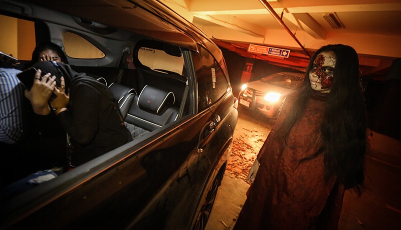 Foto Hantu Masuk ke Dalam Mobil, Pengunjung Teriak Tak Berani Melihat - Bagian 2