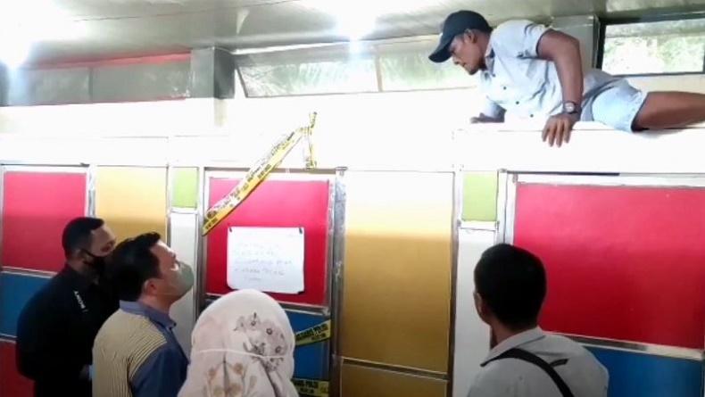 title Labura Gempar Temuan Mayat Pria di Toilet SPBU, Mulutnya Berlumuran Darah Labura Gempar Temuan Mayat Pria di Toilet SPBU, Mulutnya Berlumuran Darah