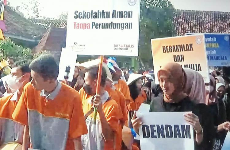 Ratusan Siswa SMKN 1 Pundong Bantul Deklarasi Gerakan Anti Perundungan 