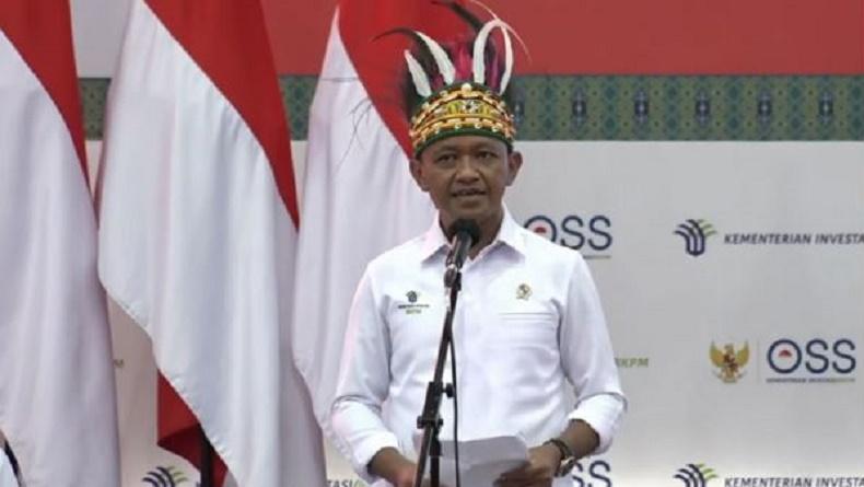 Lahir dari Keluarga Miskin, Pria Papua Ini Sukses Punya 10 Perusahaan