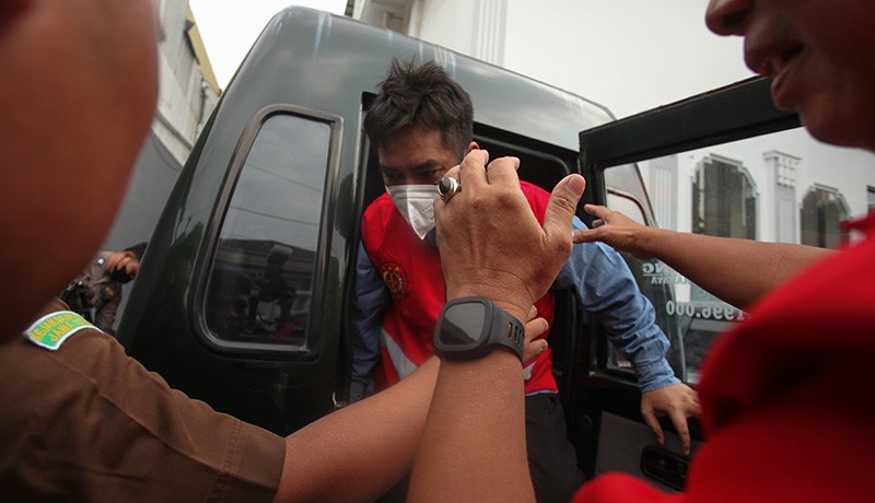 Kasus Pencabulan Santriwati, Mas Bechi Divonis 7 Tahun Penjara - Bagian 2