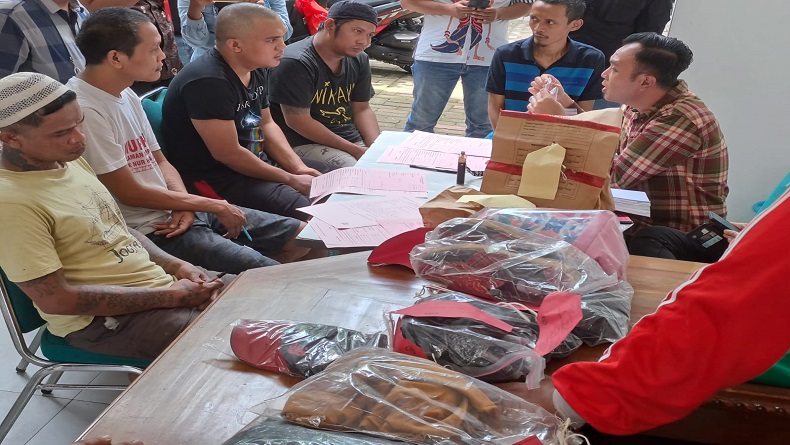 Lima Tersangka Penembakan Istri Kopda Muslimin Dilimpahkan ke Kejari Semarang