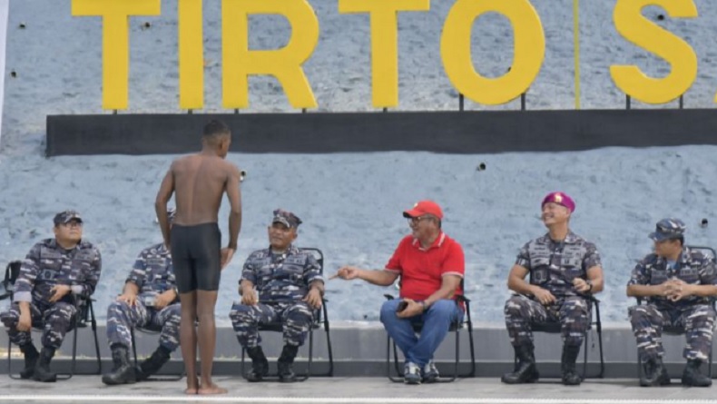 Perawakan Tinggi dan Tegap, Atlet Renang Berprestasi POPMAL Ditawari Jadi Prajurit TNI AL