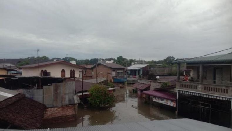 Update Banjir Medan : 16 Kelurahan di 9 Kecamatan Terendam, Ketinggian Air Capai 2 Meter