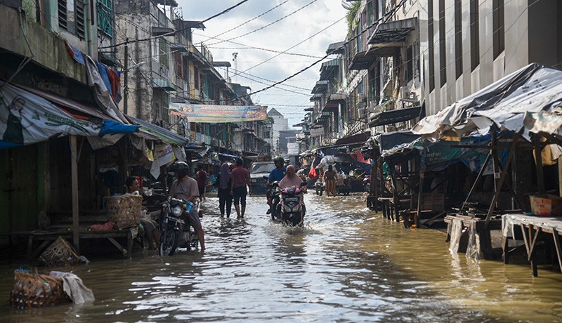 Penampakan Kota Medan Dikepung Banjir - Bagian 2