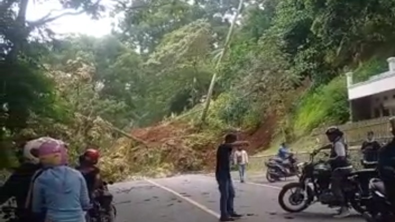 700 Personel Brimob Polda Jabar Bantu Penanggulangan Dampak Gempa di Cianjur