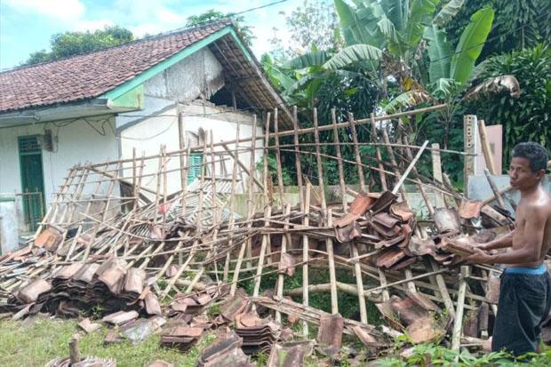 title 434 Rumah di Sukabumi Rusak Terdampak Gempa Cianjur 434 Rumah di Sukabumi Rusak Terdampak Gempa Cianjur