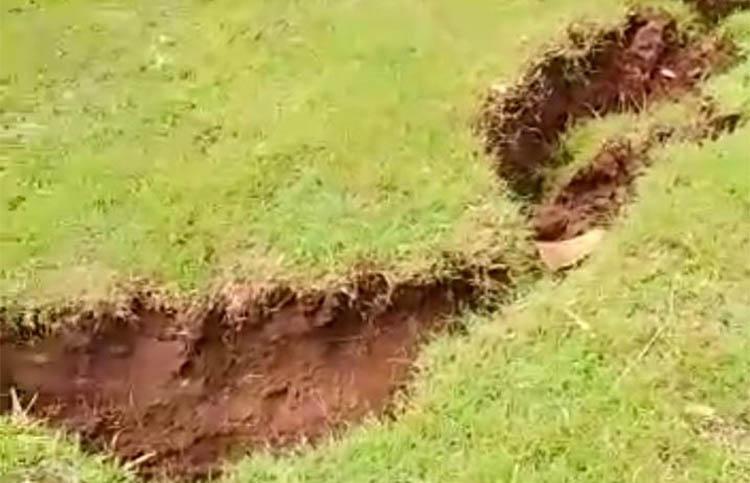 Tanah Bergerak Ancam Wilayah Ngawen Gunungkidul, Terjadi Rekahan Sepanjang 100 Meter