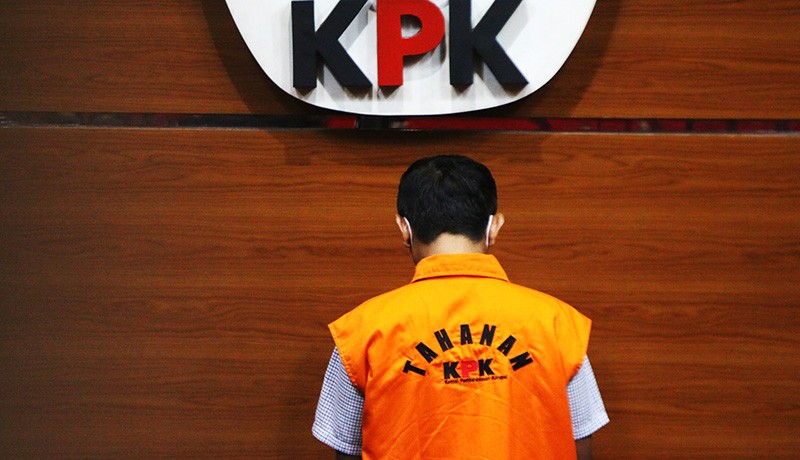 KPK Tahan Ketua Harian DPD PAN Subang - Bagian 2