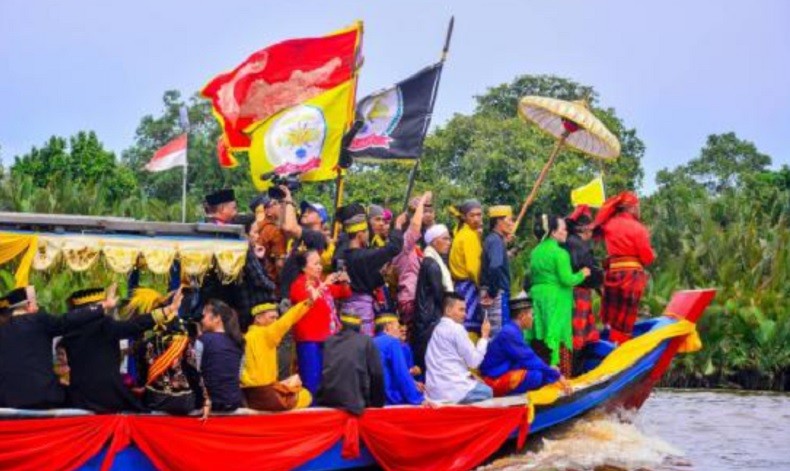 Tradisi Robo-Robo, Warisan Budaya Kalimantan Barat yang Digelar di Bulan Safar
