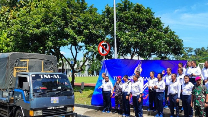 title KSAL Kerahkan 400 Prajurit Marinir Untuk Pencarian dan Evakuasi Korban Gempa Cianjur KSAL Kerahkan 400 Prajurit Marinir Untuk Pencarian dan Evakuasi Korban Gempa Cianjur