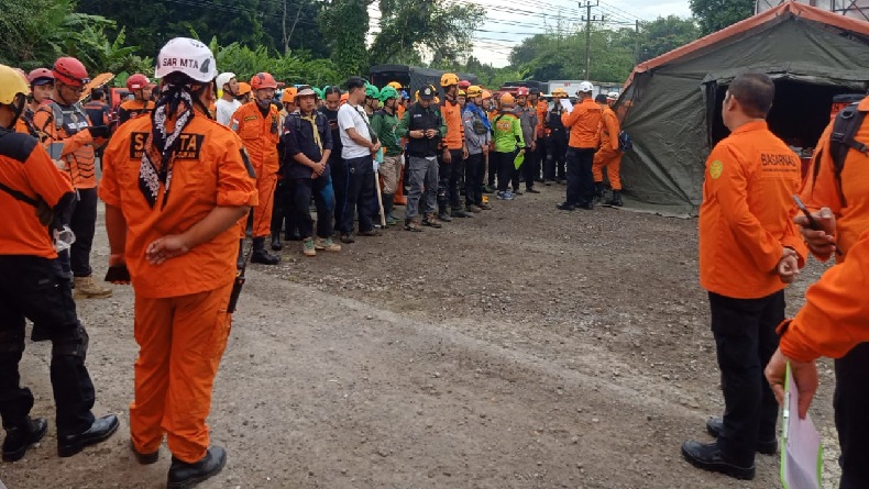 Operasi SAR Hari Ke-3, Tim SAR Gabungan Cari 151 Orang Hilang Tertimbun