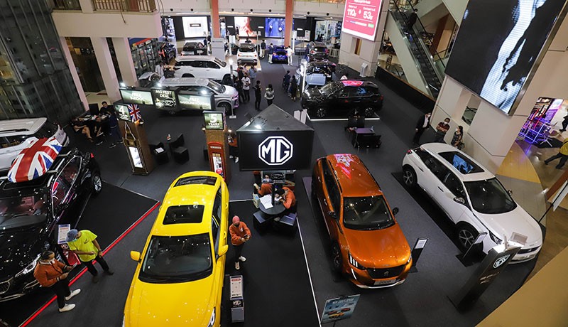 Gaya Hidup Mewah Orang Kaya Dorong Pertumbuhan Ekonomi - Bagian 4