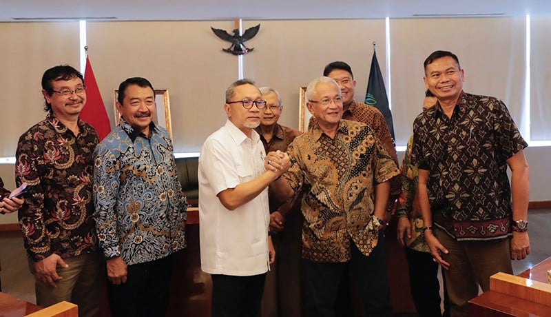 Mendag Zulhas Rapat Bareng Peternak, Ingatkan Soal Kestabilan Pangan dan Kecukupan Protein untuk Warga - Bagian 1