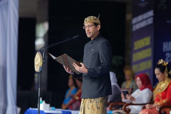 Pidato Hari Guru Nasional, Nadiem Bicara Soal Pengangkatan Guru Honorer ...