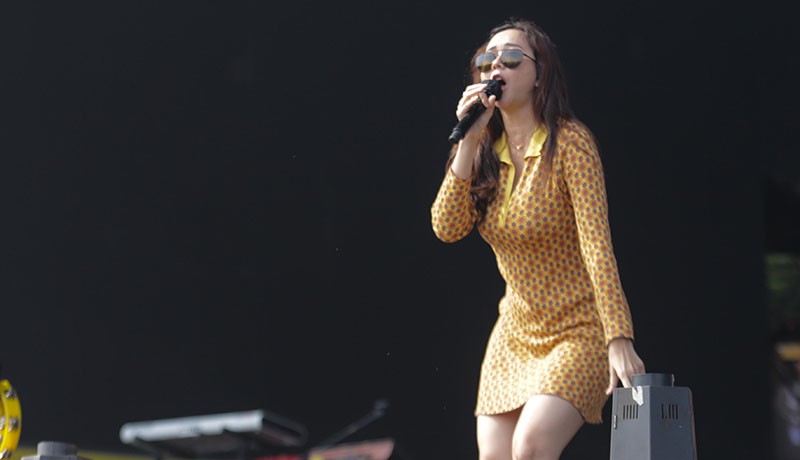 Goyangan Aura Kasih Membuat Riuh Penonton Soundrenaline 2022 - Bagian 2