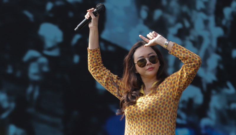 Goyangan Aura Kasih Membuat Riuh Penonton Soundrenaline 2022 - Bagian 5