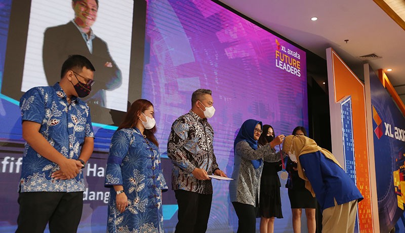 XLFL National Conference 2022, Mahasiswa Ciptakan Proyek AI-IoT Berbasis 5G - Bagian 4