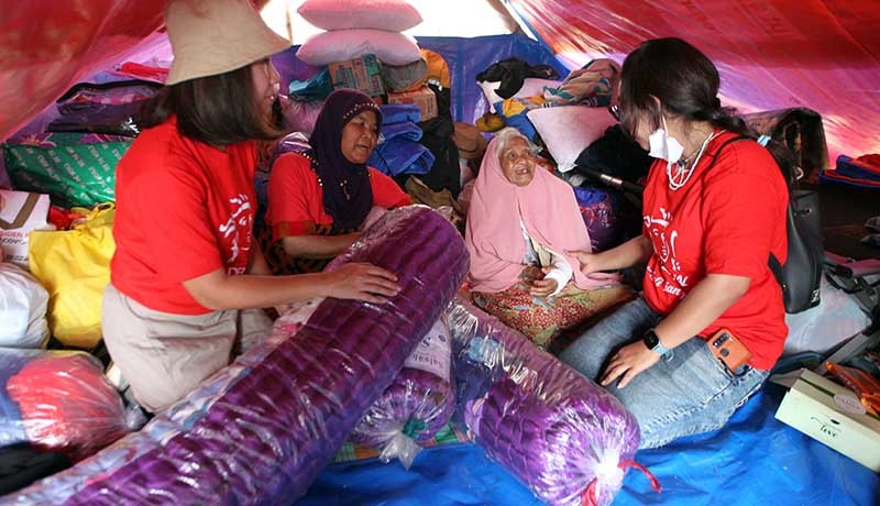Prudential Indonesia dan Prudential Syariah Bantu Korban Gempa Cianjur - Bagian 1