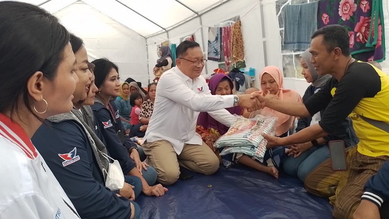 Bacaleg dan Kartini Perindo Selurkan Bantuan Korban Gempa Cianjur di 2 Titik Pengungsian