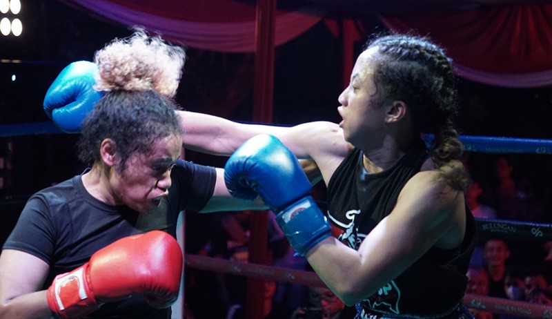 Tanpa Takut! Petarung Wanita Ikuti Kejuaraan Bela Diri Amatir - Bagian 1