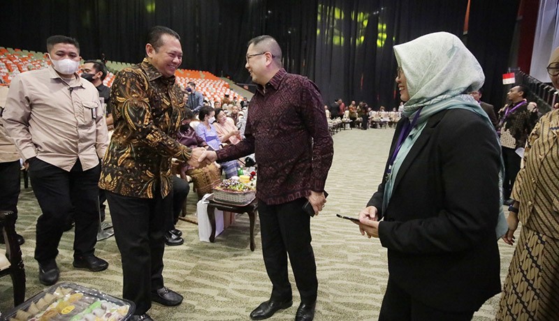 HT Hadiri Pengukuhan Sufmi Dasco Ahmad sebagai Profesor Bidang Ilmu Hukum - Bagian 4