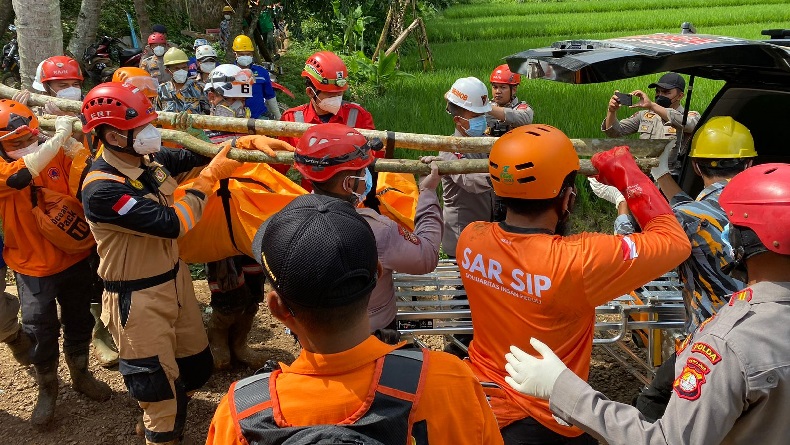 Identitas Korban Gempa Cianjur yang Ditemukan di Kampung Cicadas Hari Ini